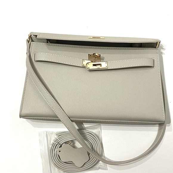 Kelly Style Leather Shoulder Bag Convertible - Picture 8 of 8